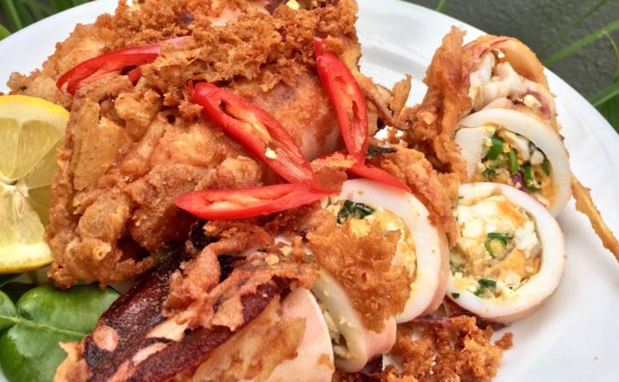 Celup Tepung Kuala Terengganu  Tempat Makan Best di Pantai Penarik